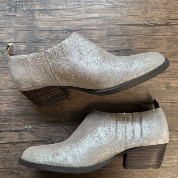 **NINE WEST* Silver x Brown Low-Cut Boots Size 6.5 - Picture 1 of 9